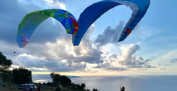 Volo in parapendio biposto - Zona Reggio Calabria